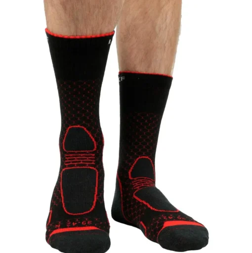 Chaussettes La Chaussette de France Trekker High Noir Rouge