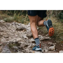 Chaussures de Fast Hiking Millet Light Rush W Orion Coral