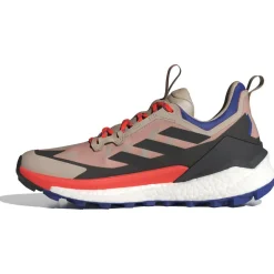 Chaussures de Fast Hiking adidas Terrex Free Hiker 2 Low Wonbei Cblack Seimor
