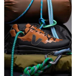 Chaussures de Fast Hiking VEJA Fitz Roy Trek Shell Terra Black