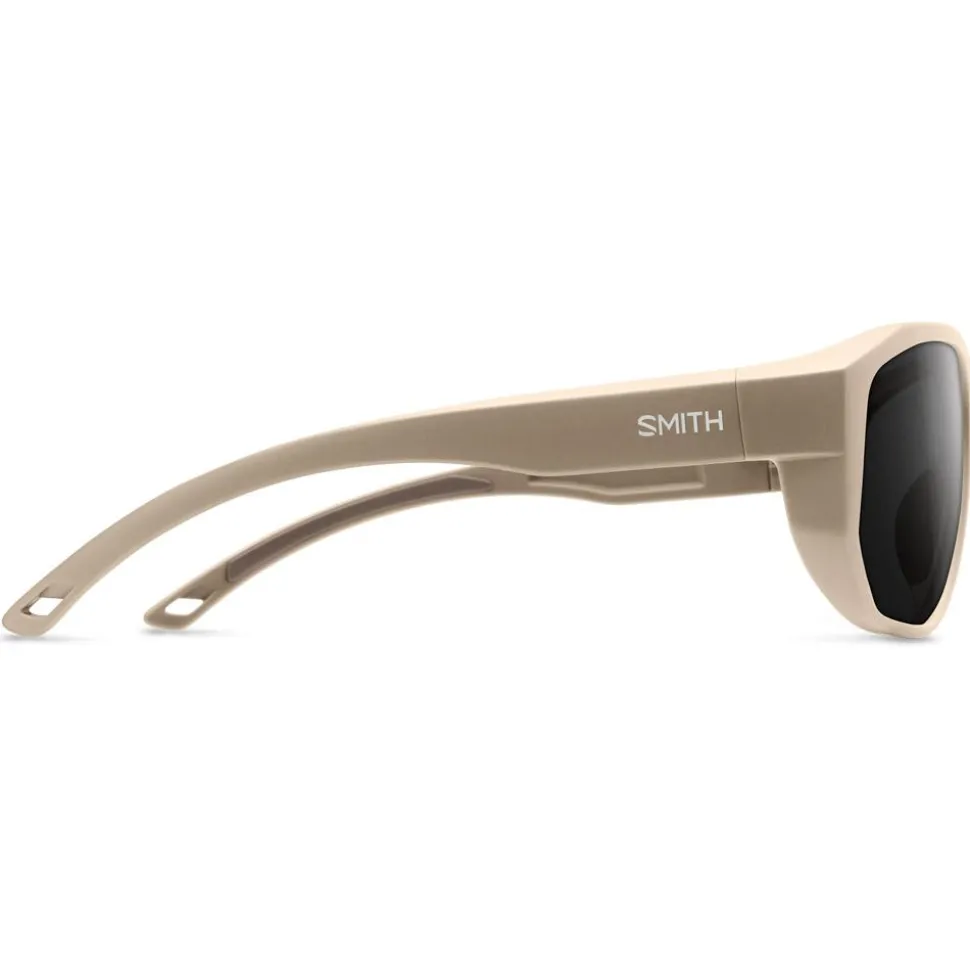 Lunettes de soleil Smith Outrigger Matte Summit Chromapop Polarized Black