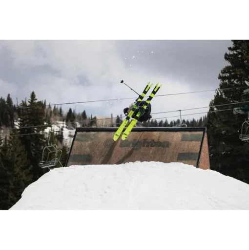 Ski Line Sakana
